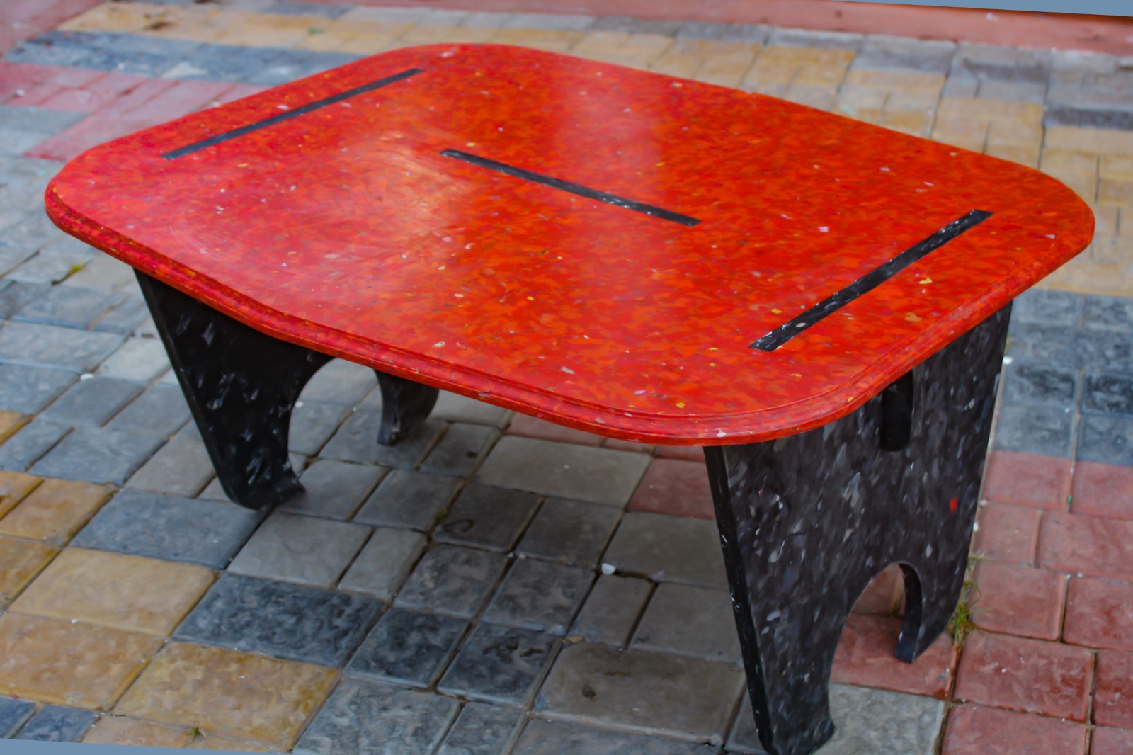 Table Pape Gning